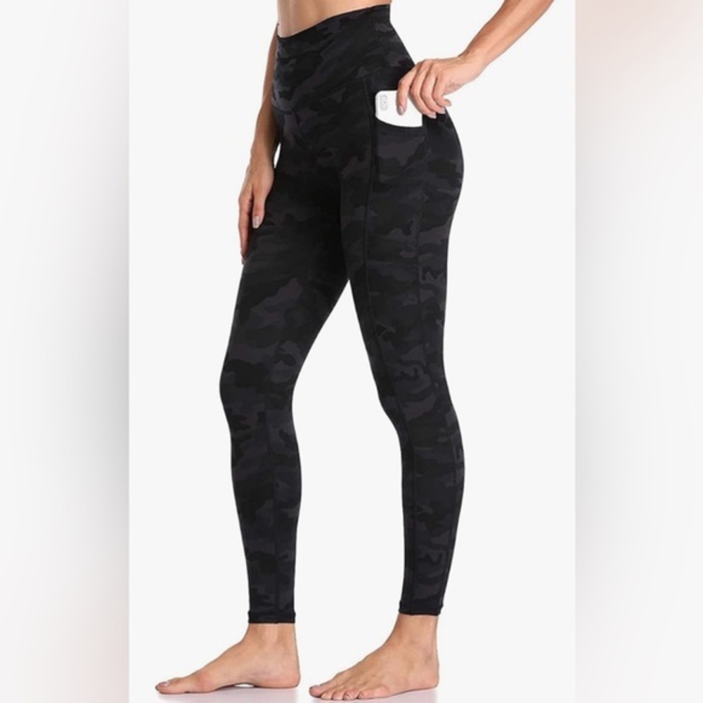 High Waisted Gray Camo Slimming Leggings Large